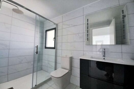 5 bedroom Villa for sale in La Veleta