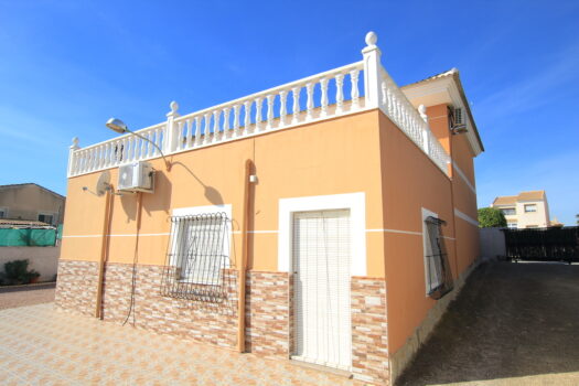 3 bedroom Villa for sale in La Marina
