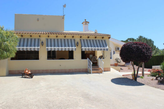 4 bedroom Finca for sale in Almoradi