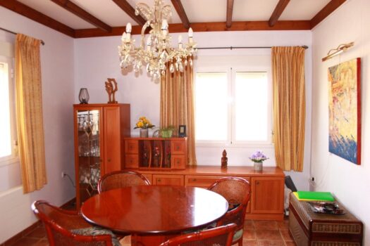 Venkovský dům – 3 ložnice – Catral