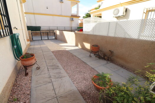 2 bedroom Townhouse for sale in Algorfa