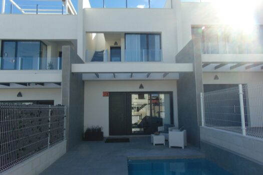 3 bedroom Villa for sale in Villamartin