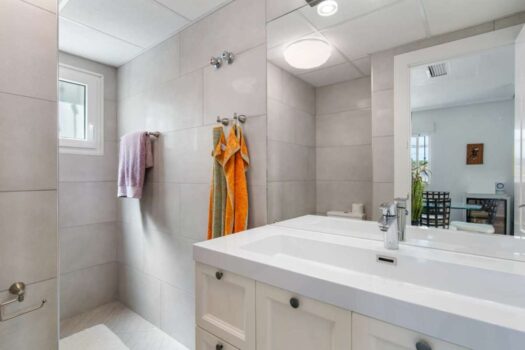 4 bedroom Villa for sale in Punta Prima