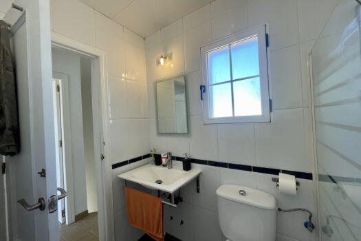 3 bedroom Villa for sale in Los Balcones