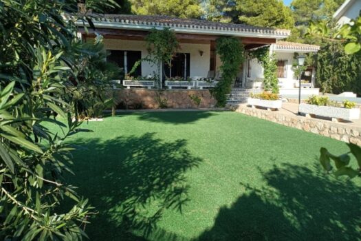 6 bedroom Villa for sale in Campoamor