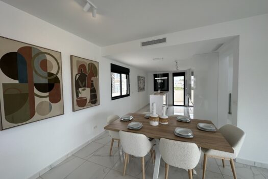 5 bedroom Villa for sale in Torrevieja