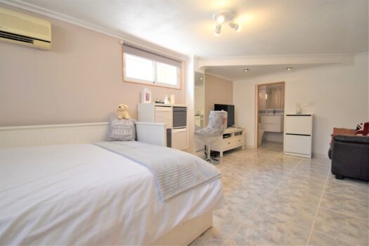 4 bedroom Villa for sale in Orihuela Costa