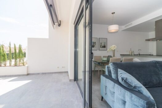 2 bedroom Villa for sale in Torrevieja