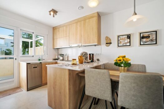 2 bedroom Townhouse for sale in Torrevieja