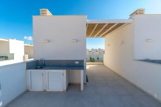 2 bedroom Townhouse for sale in Torrevieja