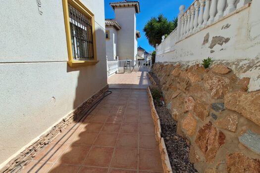 3 bedroom Villa for sale in La Zenia
