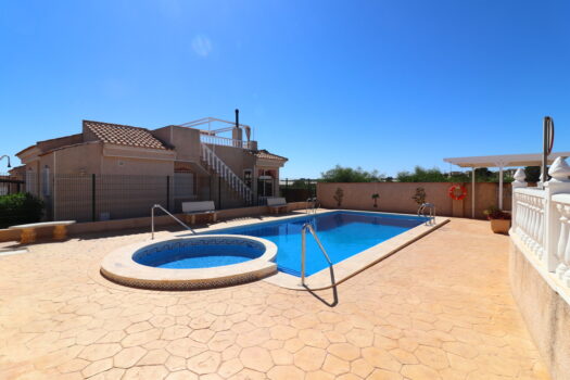 2 bedroom Villa for sale in Algorfa