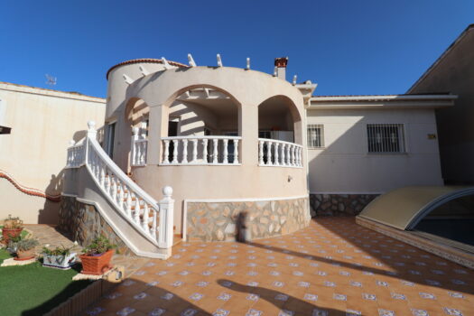 2 bedroom Villa for sale in Benijofar