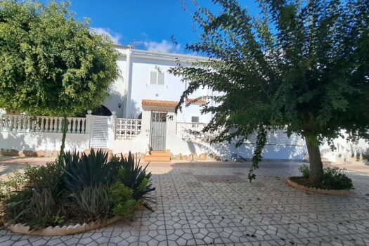 3 bedroom Townhouse for sale in Pilar de la Horadada