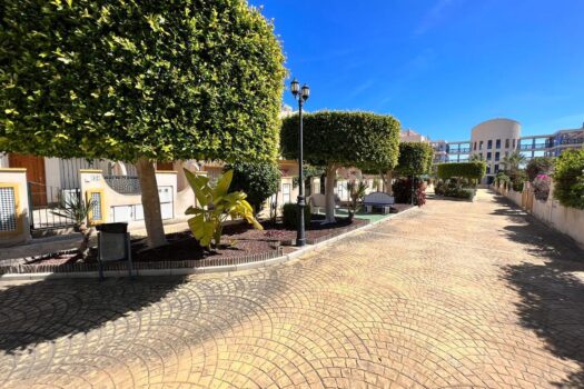 2 bedroom Penthouse for sale in Cabo Roig