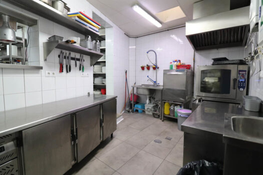 Commercial for sale in Benimar