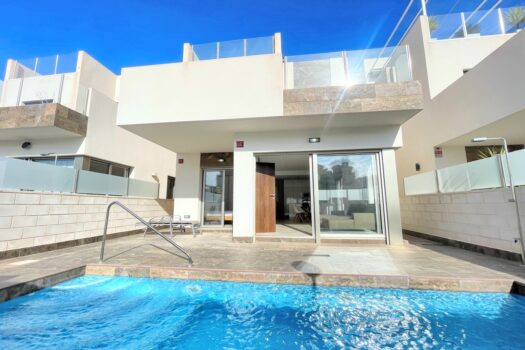 3 bedroom Villa for sale in Villamartin