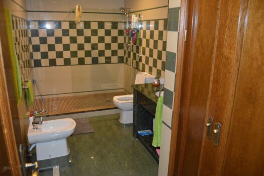 8 bedroom Villa for sale in Algorfa