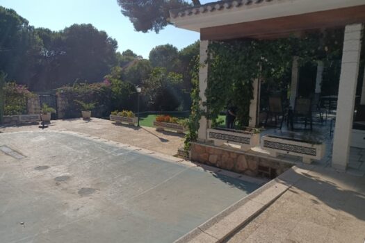 6 bedroom Villa for sale in Campoamor
