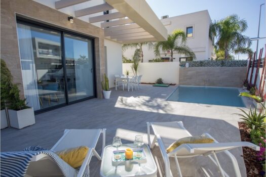3 bedroom Villa for sale in Los Montesinos