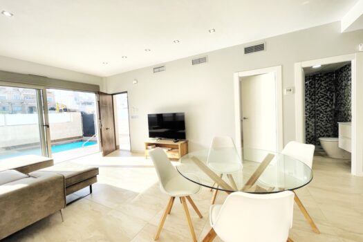 3 bedroom Villa for sale in Villamartin