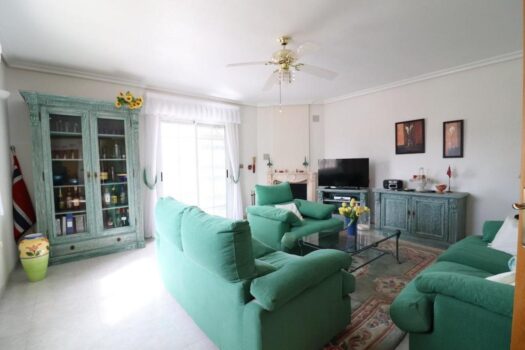3 bedroom Villa for sale in Torrevieja