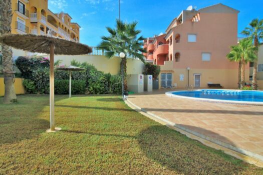 2 bedroom Apartment for sale in Villamartin