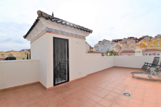 5 bedroom Villa for sale in Orihuela Costa