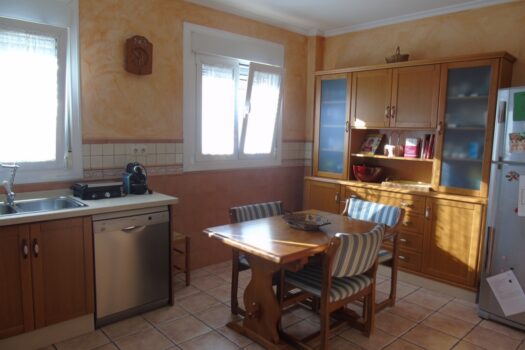 3 bedroom Townhouse for sale in Heredades