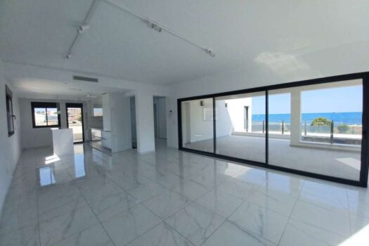 5 bedroom Villa for sale in La Veleta