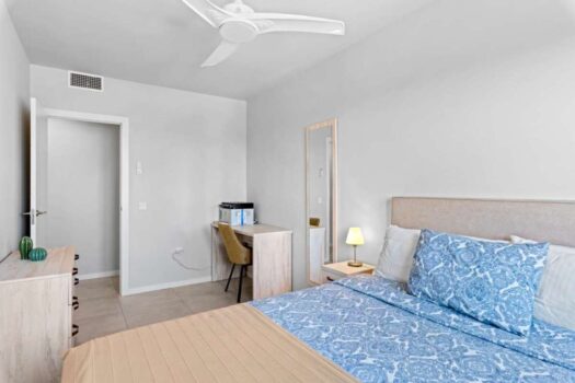 2 bedroom Apartment for sale in Mil Palmeras