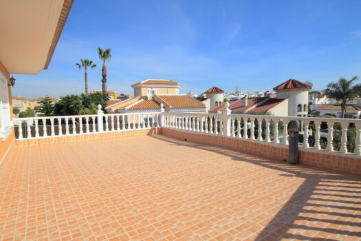 3 bedroom Villa for sale in La Marina