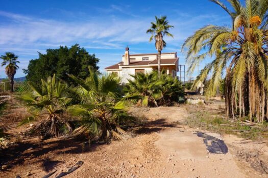 5 bedroom Villa for sale in Balsicas
