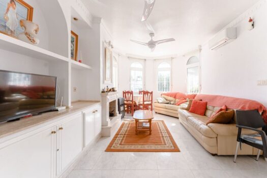 3 bedroom Villa for sale in Villamartin