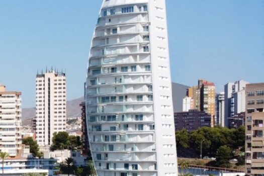 2 bedroom Apartment for sale in Benidorm