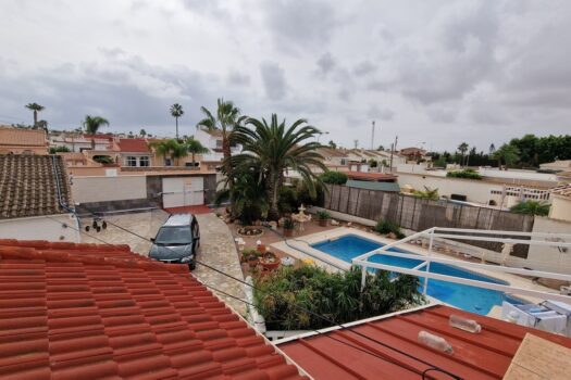 3 bedroom Villa for sale in Torrevieja
