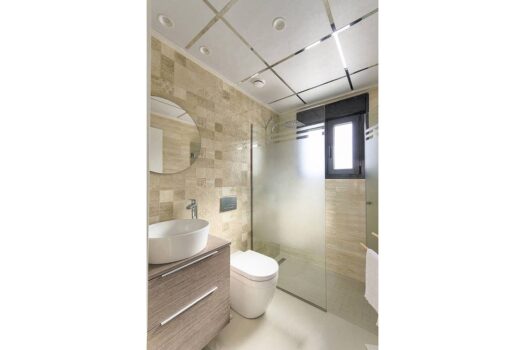 4 bedroom Villa for sale in Cabo Roig