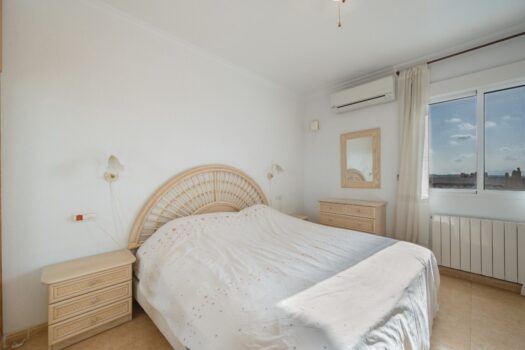 4 bedroom Villa for sale in Benijofar