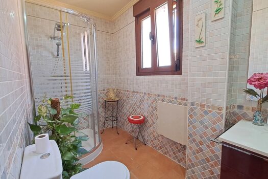 5 bedroom Villa for sale in Torrevieja