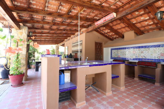7 bedroom Villa for sale in Catral
