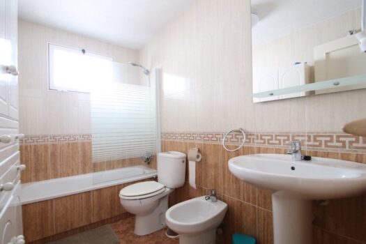 2 bedroom Townhouse for sale in Torrevieja