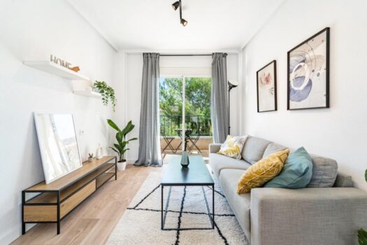 Bungalov v horním patře se soukromou střešní terasou