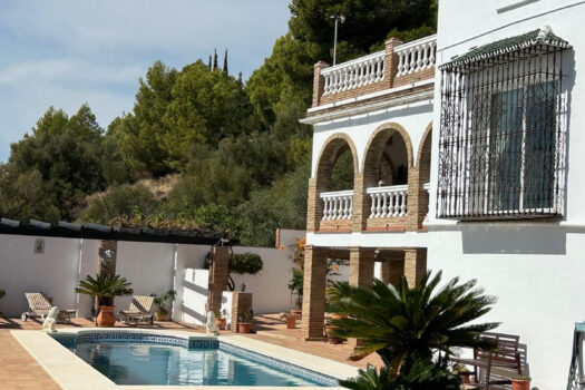 5 Bed Detached Villa for sale in Mijas, Costa del Sol