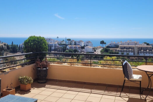 2 Bed Ground Floor Apartment for sale in Riviera del Sol, Costa del Sol