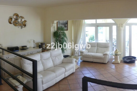 3 Bed Detached Villa for sale in Mijas Costa, Costa del Sol