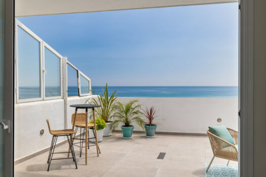 3 Bed Penthouse Apartment for sale in Estepona, Costa del Sol