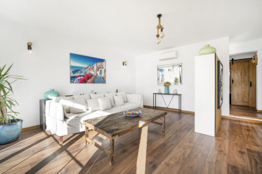 4 Bed Detached Villa for sale in Elviria, Costa del Sol