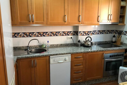 2 Bed Ground Floor Apartment for sale in Elviria, Costa del Sol