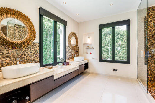 7 Bed Detached Villa for sale in The Golden Mile, Costa del Sol