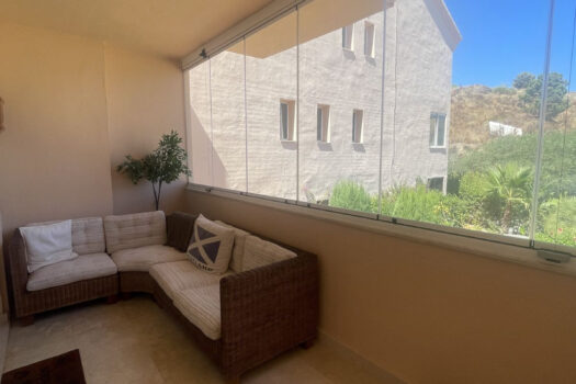 2 Bed Ground Floor Apartment for sale in Nueva Andalucia, Costa del Sol